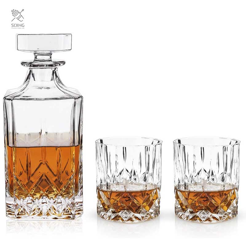 Reserve 750ml Spirit Decanter With Crystal Glasses - Classic Square Design